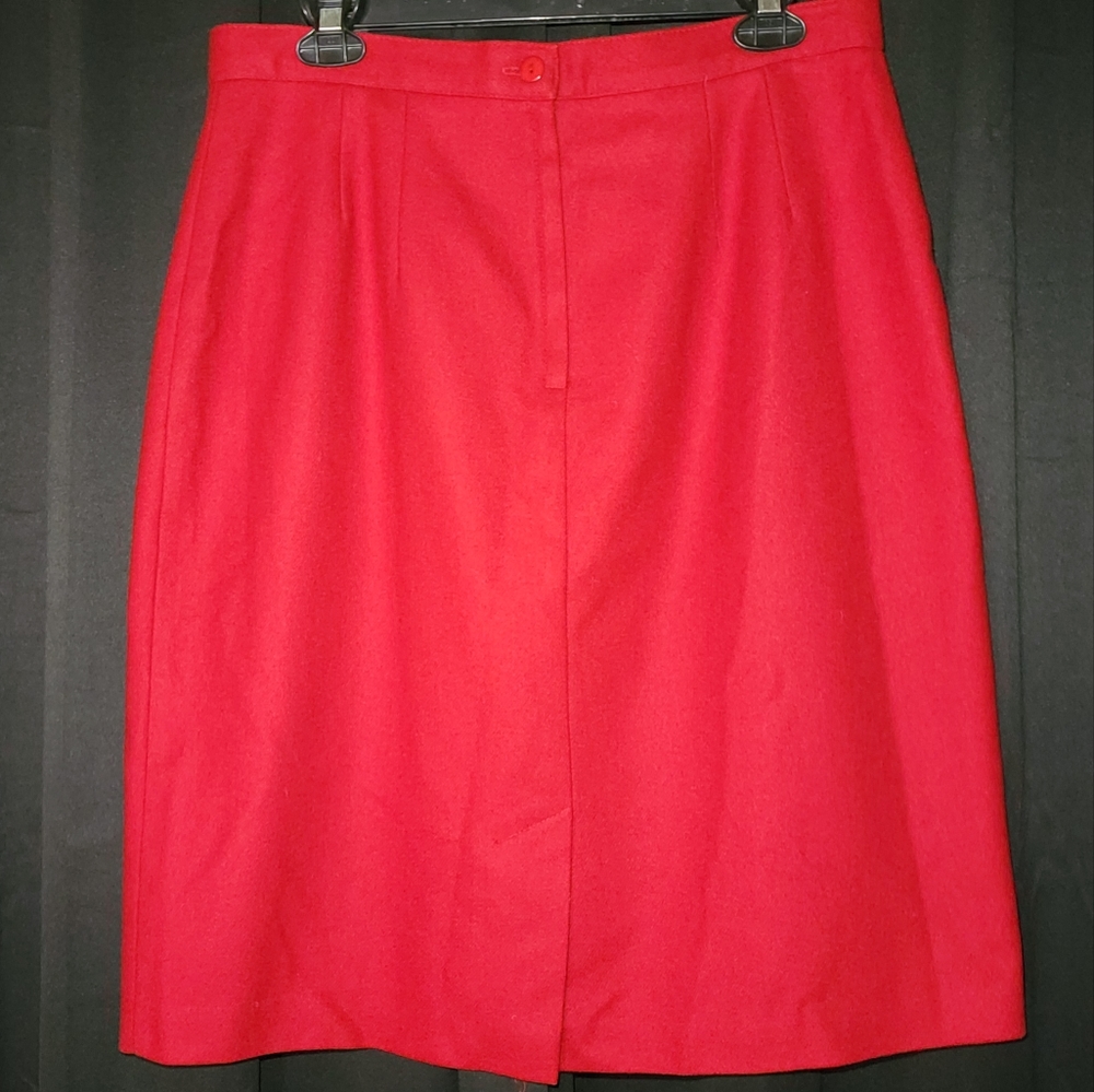 Katherine Marie Wool Skirt 16P Vtg Back Button Closure USA Red Mid Length Lined